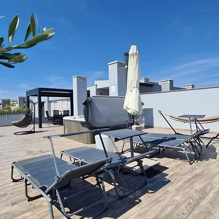 Sunset Penthouse With Spectacular View And Jacuzzi Appartement