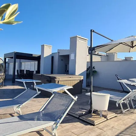 Sunset Penthouse With Spectacular View And Jacuzzi Appartement Zadar