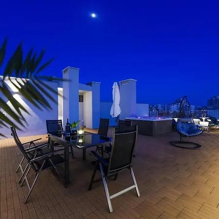 Sunset Penthouse With Spectacular View And Jacuzzi * Zadar