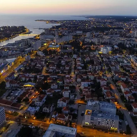 Apartment Sunset Penthouse With Spectacular View And Jacuzzi Zadar